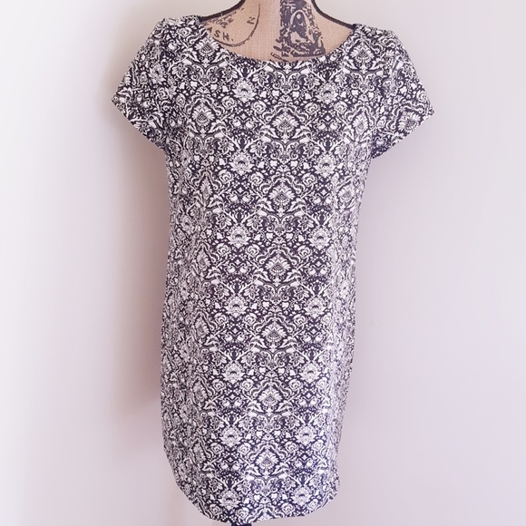 Zara Dresses & Skirts - Zara Dress